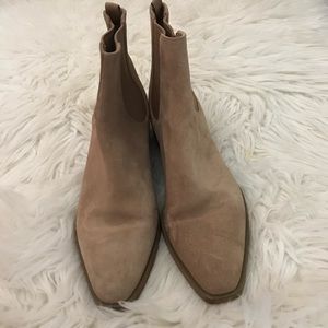 Michael Kors Chelsea Boot